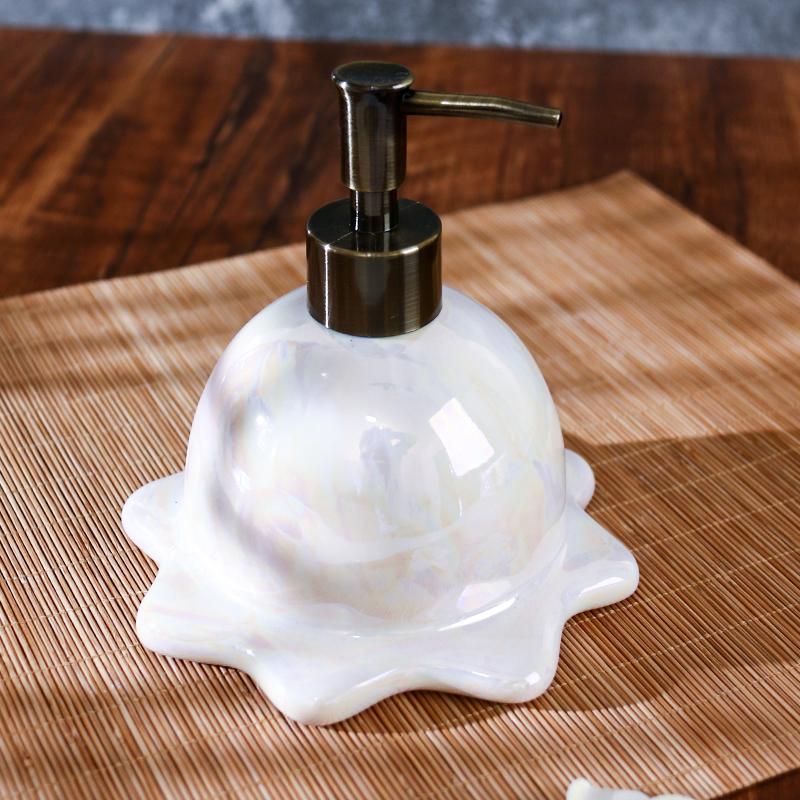 360ml Cute Octopus Ceramic Hand Wash Dispensing Bottle Bathroom Hotel Shower Gel Hair Conditioner Pressing Bottle cup dispenser