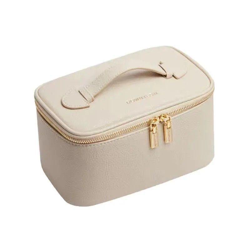 Retro Style Multifunctional Makeup Bag – Large Capacity Travel Case for Brushes, Skincare, and Toiletries.