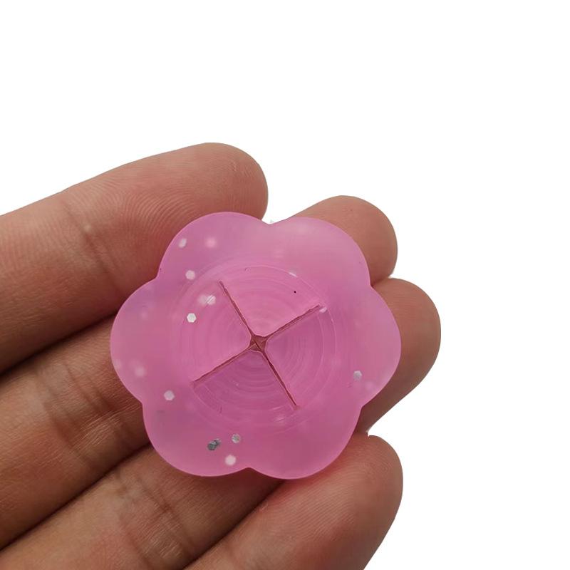 1PCS Non-slip Corner Knot Buckle Skirt Clip Women's Waist Hem Corner Buckle T-shirt Versatile Scarf Buckle