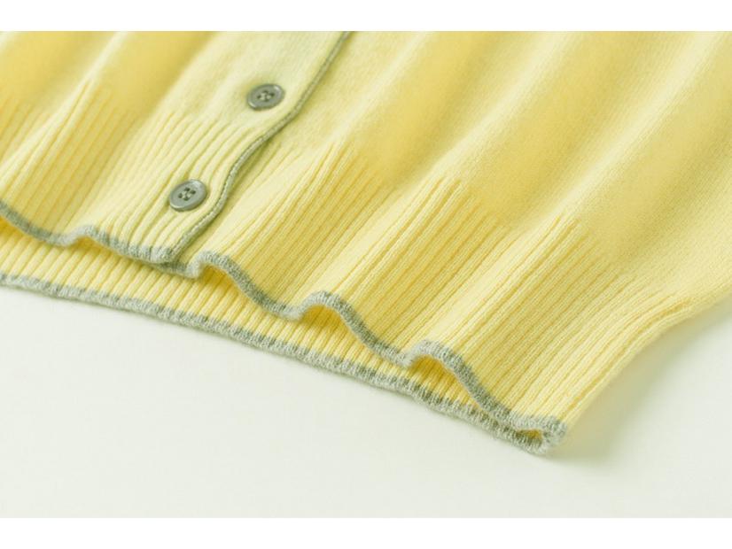 Women's Pure Cashmere Color Block Knit Cardigan - Button-Up, Round Neck, Versatile for Autumn and Winter.