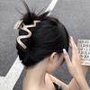 Large Wavy Hairpin Acrylic Simple Cold Wind Temperament Grab Clip Back Head Hair Volume Many Disc Hair Shark Clip