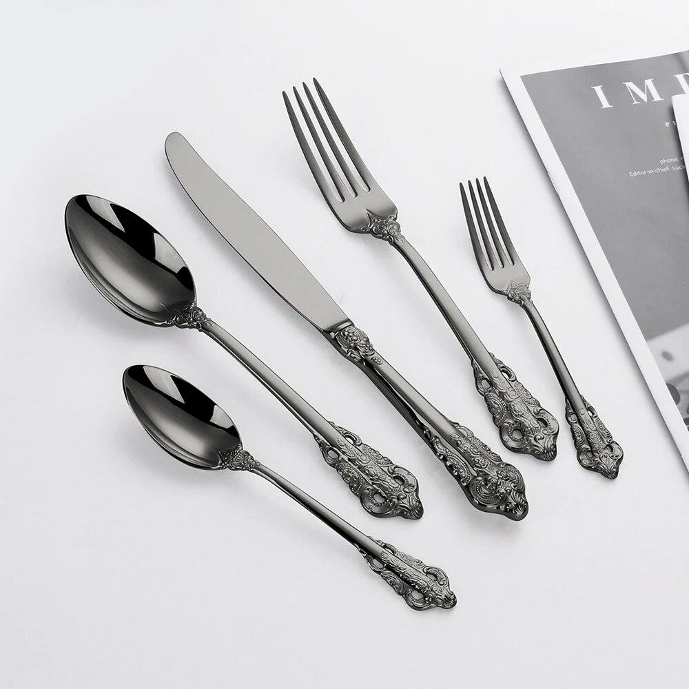 24/30Pieces Gold Cutlery Set Stainless Steel Vintage Western Dinnerware Luxury Tableware Engraving Forks Knive Spoons Sliverware