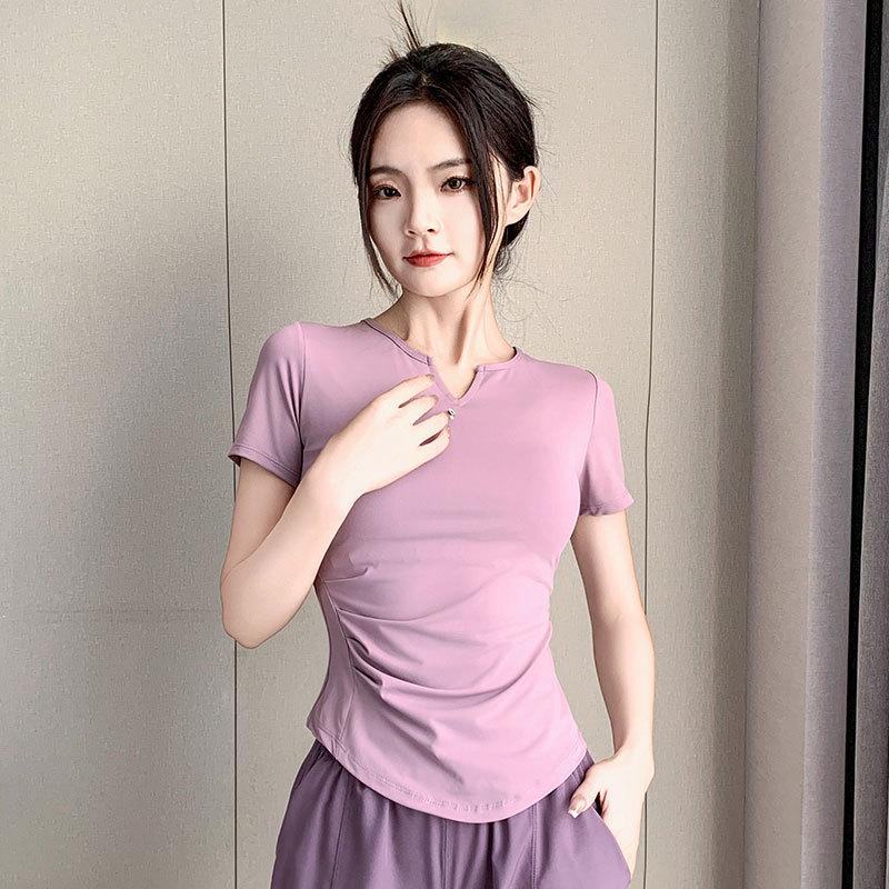 Women's Quick-Dry Yoga Set: Short Sleeve & Pants with Chest Pad for Summer 2025 Morning Runs