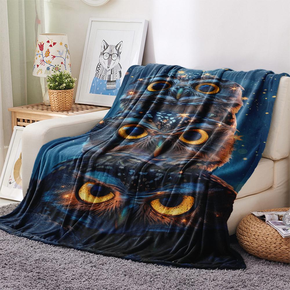 1Pc Cartoon Print Flannel Blanket, High Quality Comfortable for All Seasons, Home Decor, Warmth and Comfort, Perfect for Christmas Birthday Gift