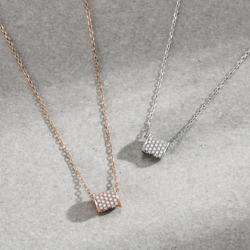 Full Diamond Small Waist Necklace Women'S Geometric Simple Fashion Versatile Light Luxury Niche Circle Collarbone Chain Women Quality