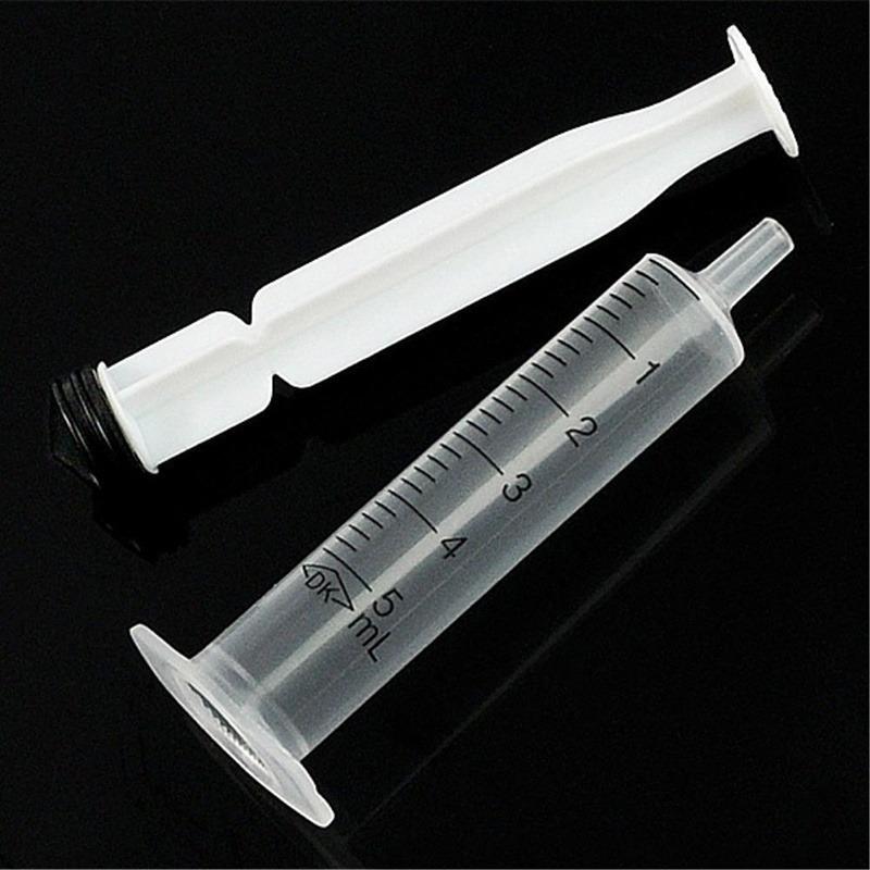 20 Pcs Disposable Plastic 5ml Injector Syringe No Needle for Lab Nutrient Measuring Small Pet Food Feeder (Without Needle)