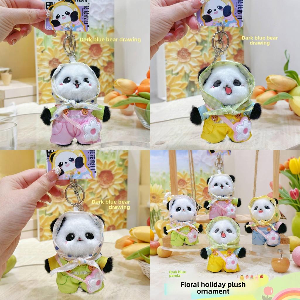 Sleutelhanger met panda-hoofddoek en pluche design, modieus voor kinderen en verzamelaars.