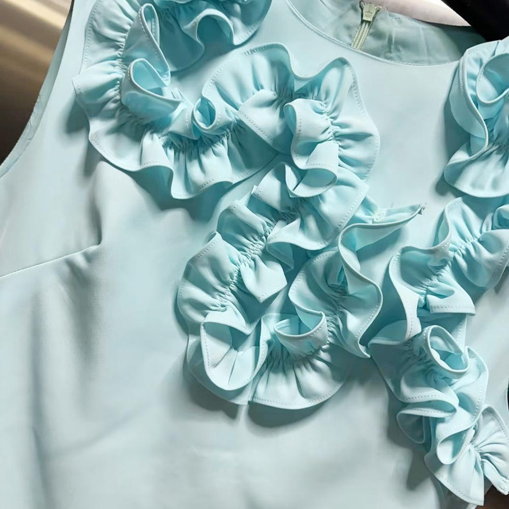 Noblewoman Light Luxury Sleeveless Short Dress with 3D Floral Patchwork - 2026 Spring Collection