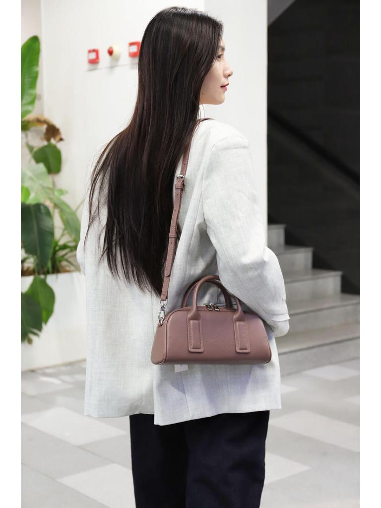 Women's Lightweight Genuine Leather Boston Pillow Bag - Luxury Retro Bowling Handbag & Casual Crossbody