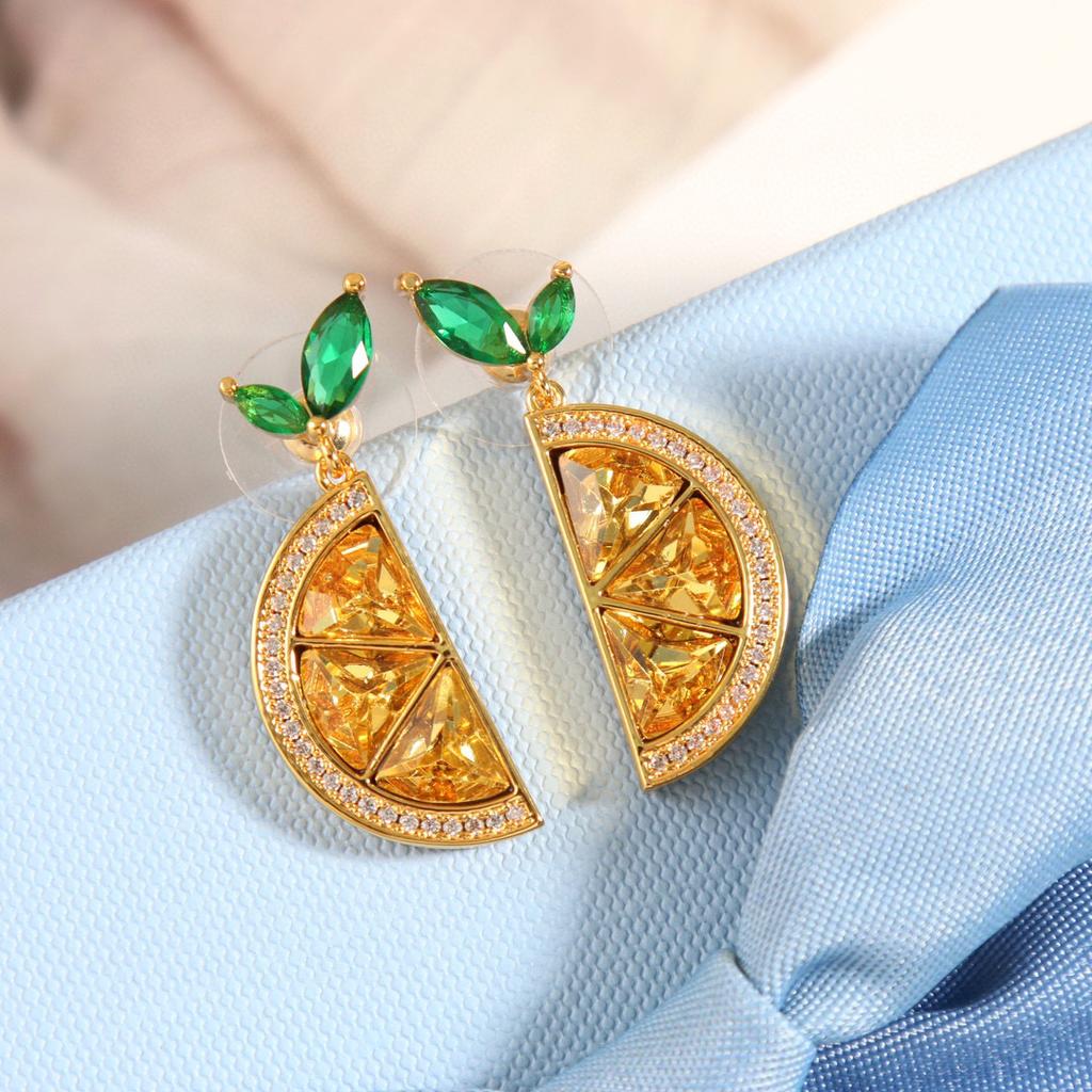 New Hot Brand Vintage Earrings for Women Gift Luxury Jewelry Fashion Orange Type Designer Eardrop Lady Party Stud Earrings