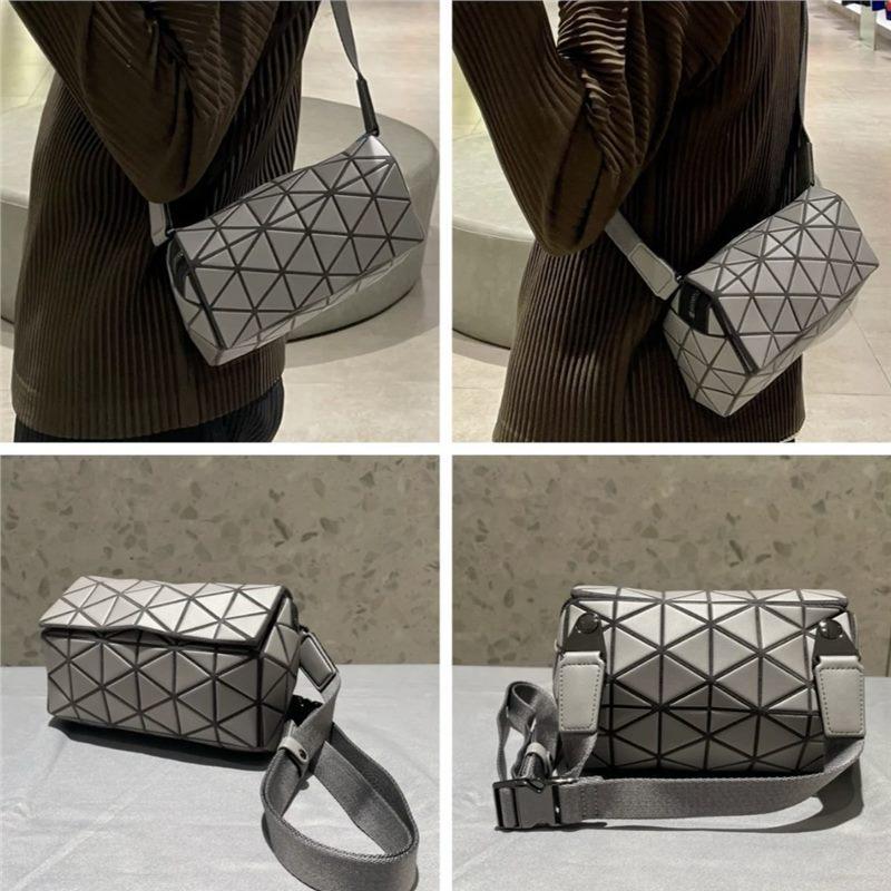 Women's Geometric Diamond Pattern Round Crossbody & Waist Bag