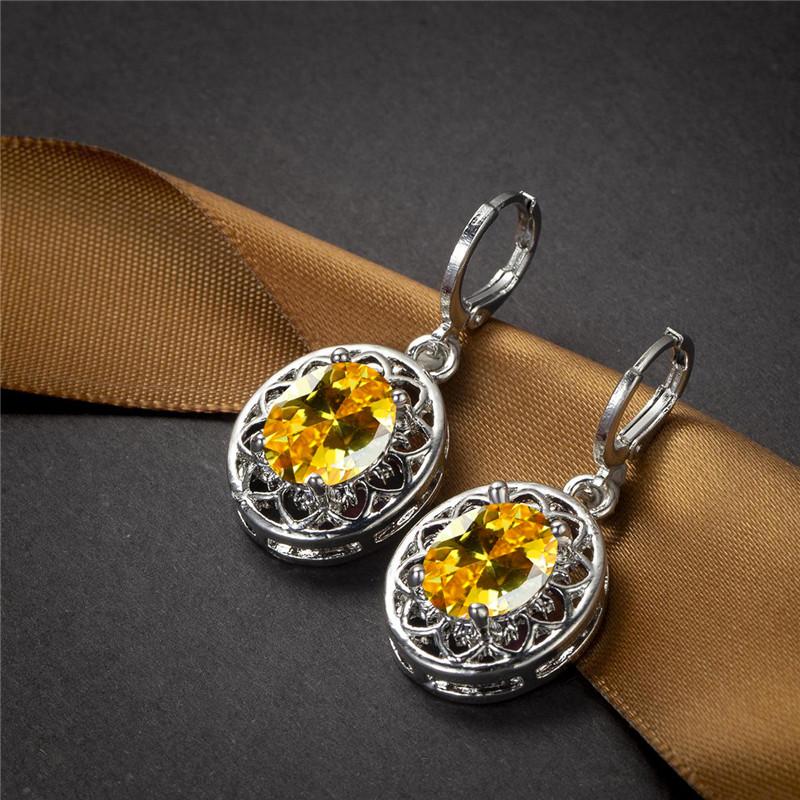 Boucles d'oreilles créoles en cristal arc-en-ciel de luxe, boucles d'oreilles de fiançailles classiques de couleur argent, boucles d'oreilles en forme de fleur ovale en zircon délicat pour femmes