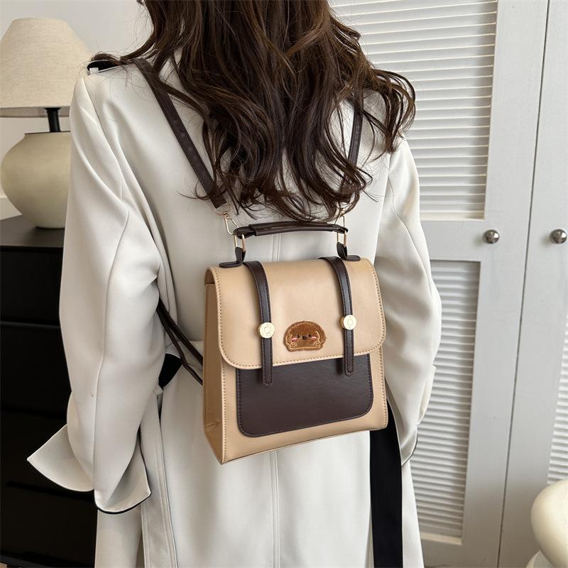 Jarní nová korejská batohová crossbody taška jednoduchá textura pro dojíždění jednoduchá retro ležérní taška