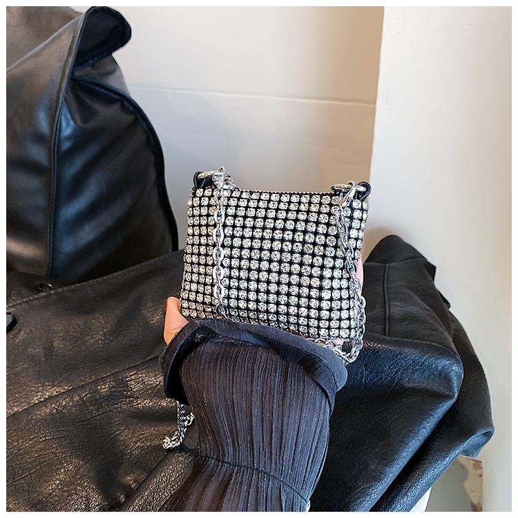 

Fashion Glamorous Rhinestone Chain Crossbody Bag Luxury Embellished Designer Shoulder Bag Women Small Clutch Evening Purse