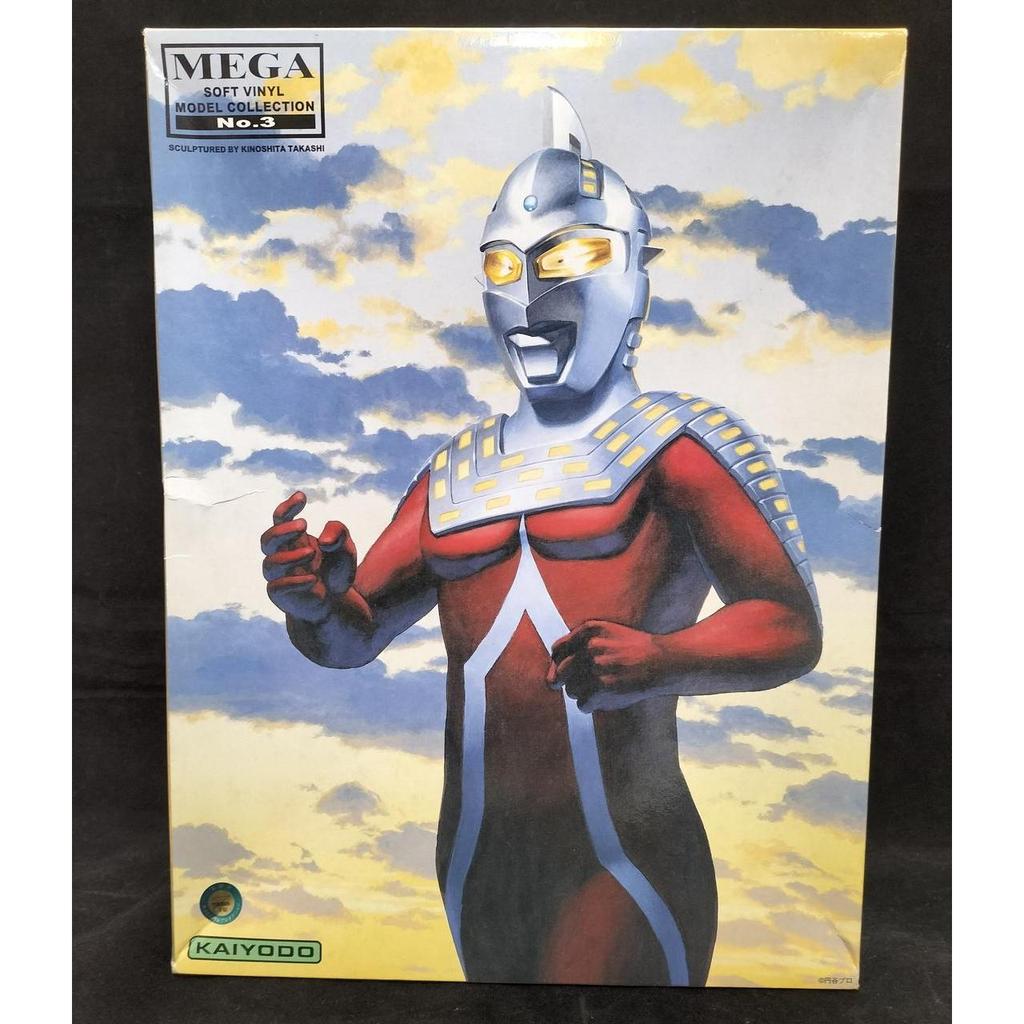 Used Kaiyodo MEGA Soft Vinyl Ultra Seven