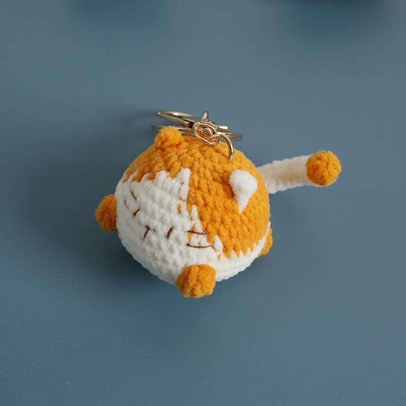 Handmaking Crochet Kitten Keyrings Cute Smiling Cat Doll Crochet Keychain Cartoon Kitten Series Knitting Doll Keychain Custom