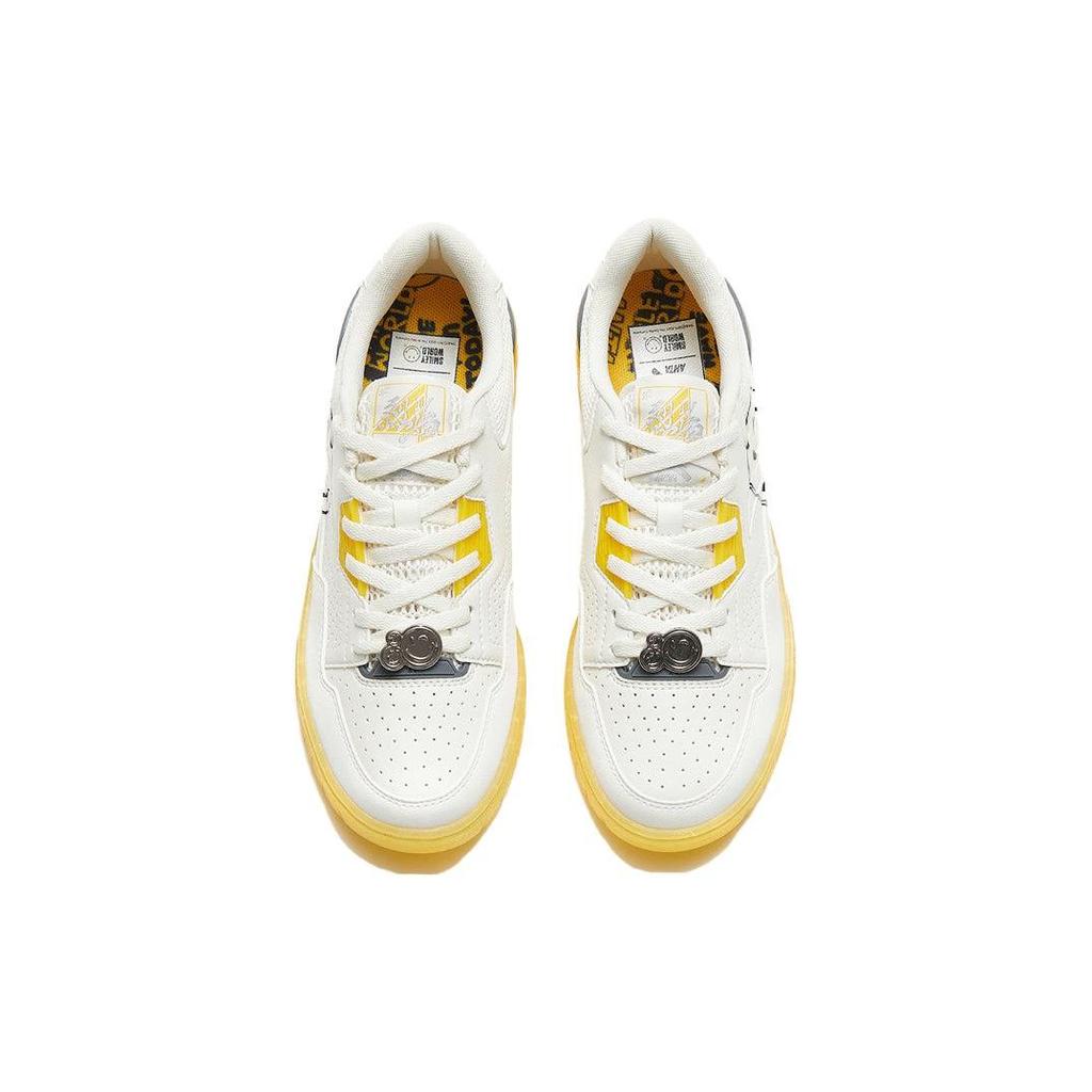 Anta Life Series Flame 4.0 Slip Resistant Durable Low Top Skate Shoes Women Skate Shoes White Yellow 122328081-7