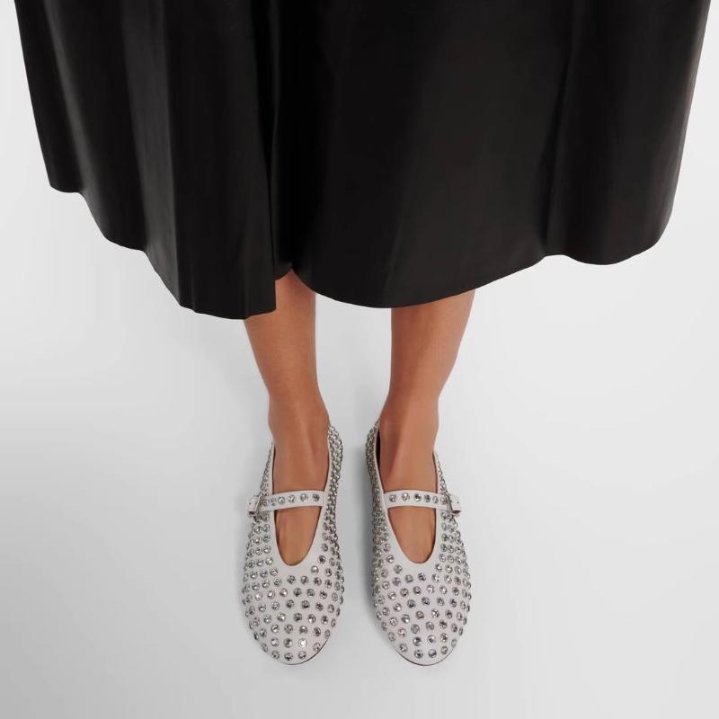 2025 Krystaller Dames Ballett Lolita Sko varsler Flats Vulkaniserte Designer Loafers Diamantbesatte Mary Jane Sko