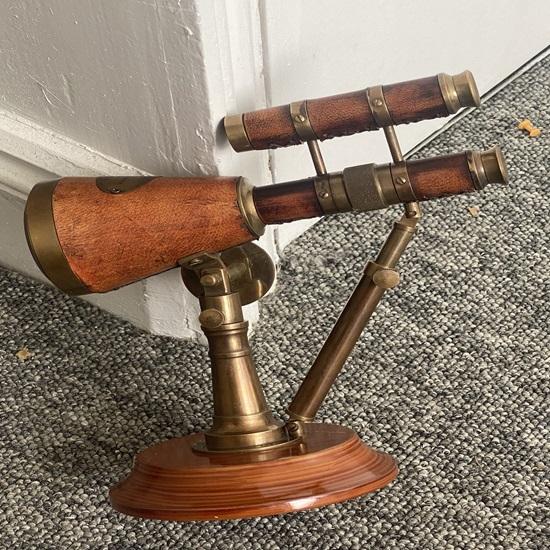 Victorian Double-Leaf Telescope with Leather and Wooden Base