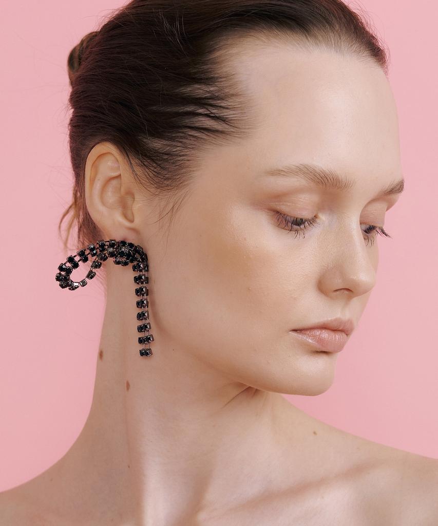 Matias Black Tie Earring