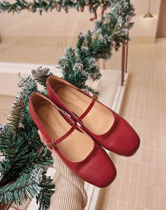 

Весна и осень 2025 корейский стиль дочь круглая голова пряжка-одна полоска красные балетки Мэри Джейн туфли на плоской подошве 40