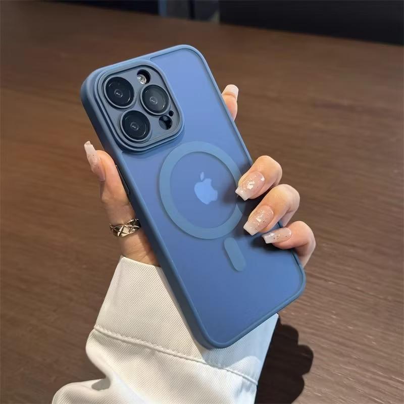Luxury Matte Armor For Magsafe Magnetic Wireless Charging Case For 11 12 13 14 15 16 17 Air Pro Max Plus Shockproof Cover