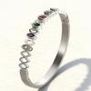 Elegante Bracciale da Donna in Acciaio al Titanio Dorato con Diamanti - Gioiello Inalterabile