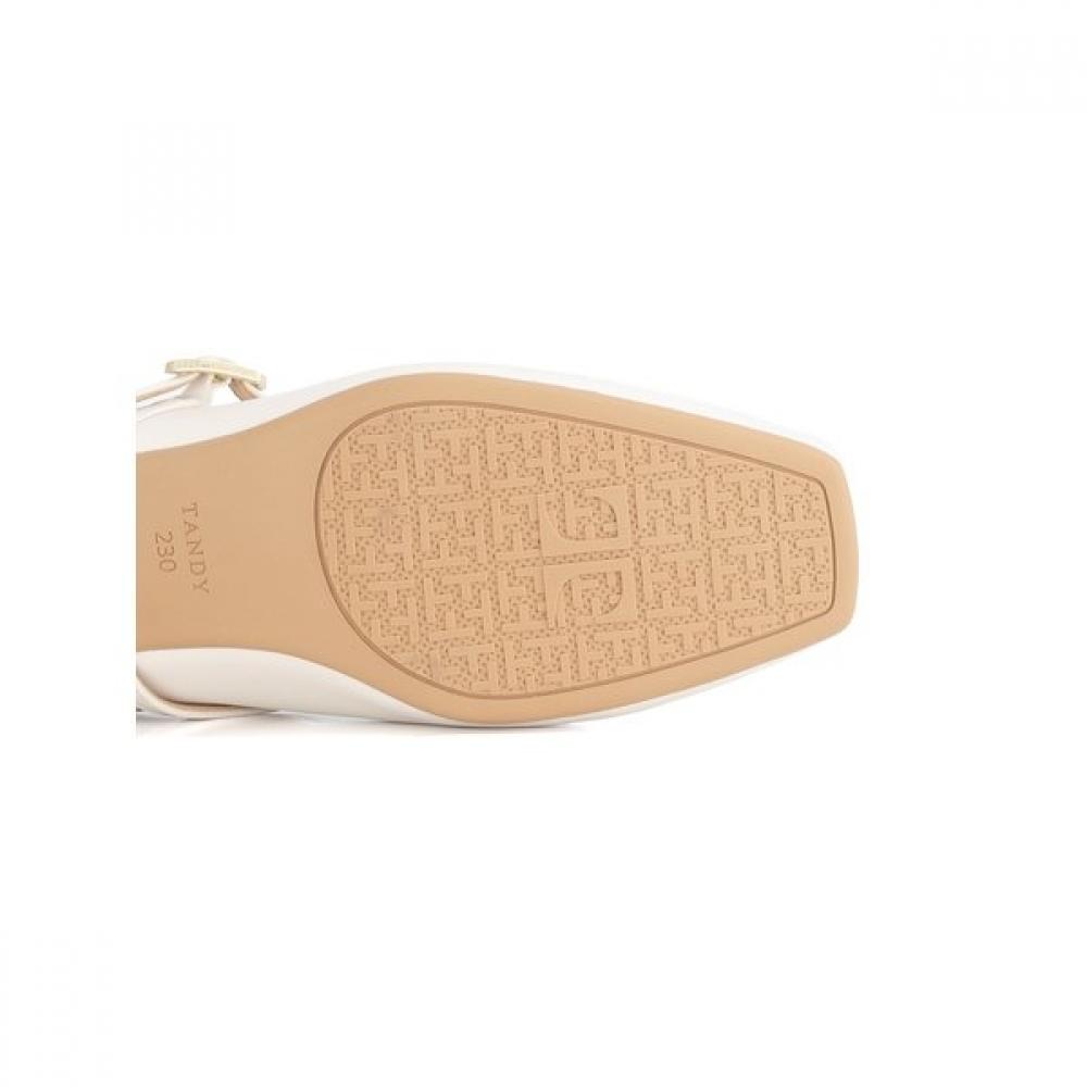 BeCCaCCino Women S ShoeS  C 1320 