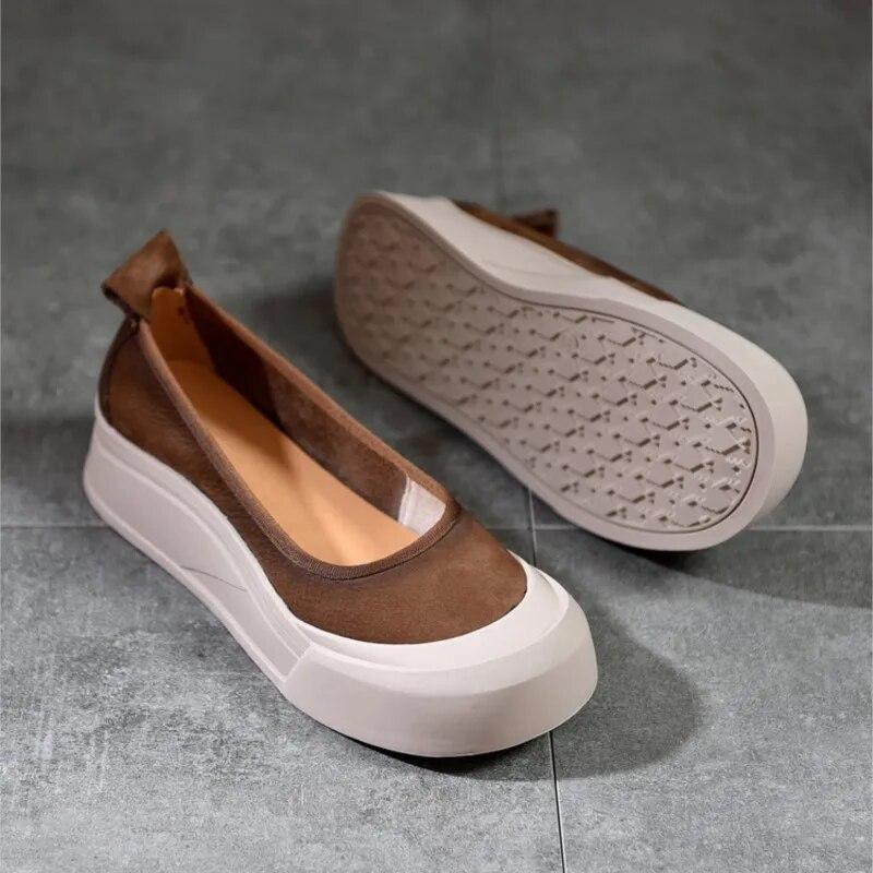 Johnature Loafers Valódi bőr vastag talpú felcsúsztatható cipők kerek orrú sekély női lapos cipők