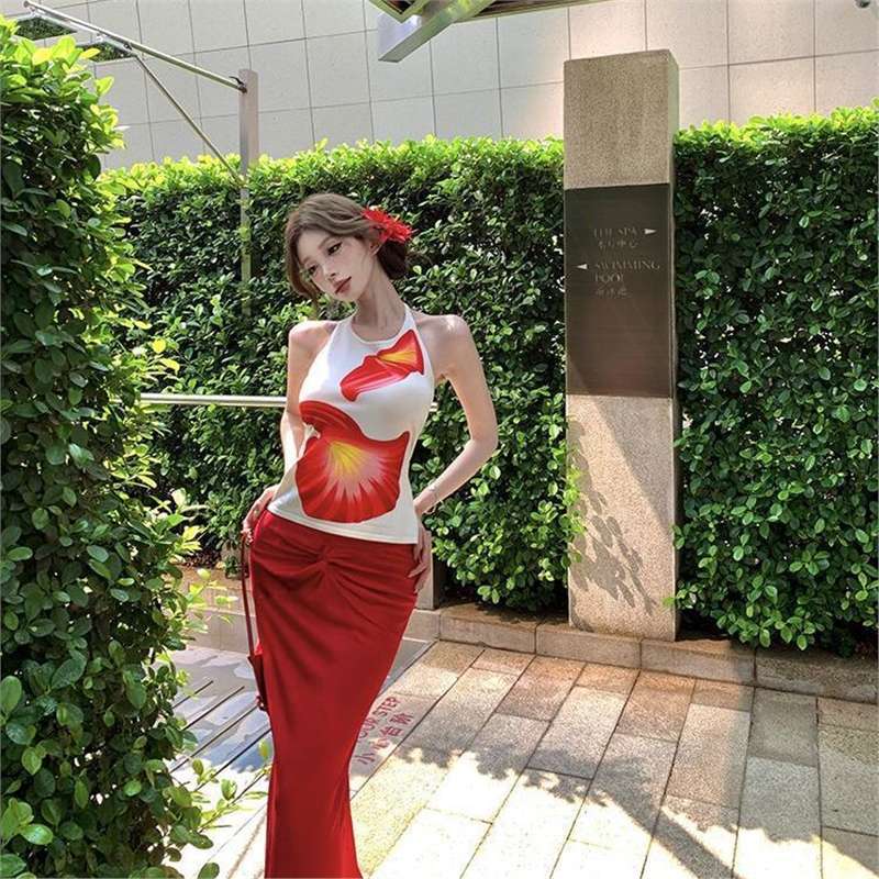 

Zhao Ruth s same holiday swimsuit beach skirt set, sexy backless neck red split three-piece set XL