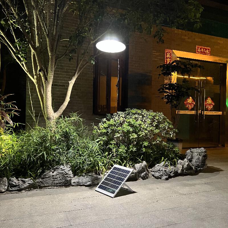 E1000 Solar Outdoor Dual Pendant Light with 3 Color Modes