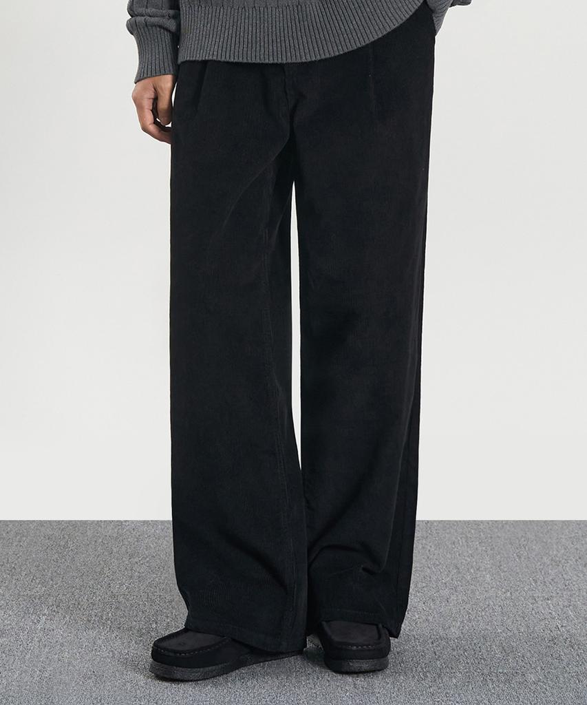 EXCONTAINER Single-Pleat Wide Corduroy Pants (Black)