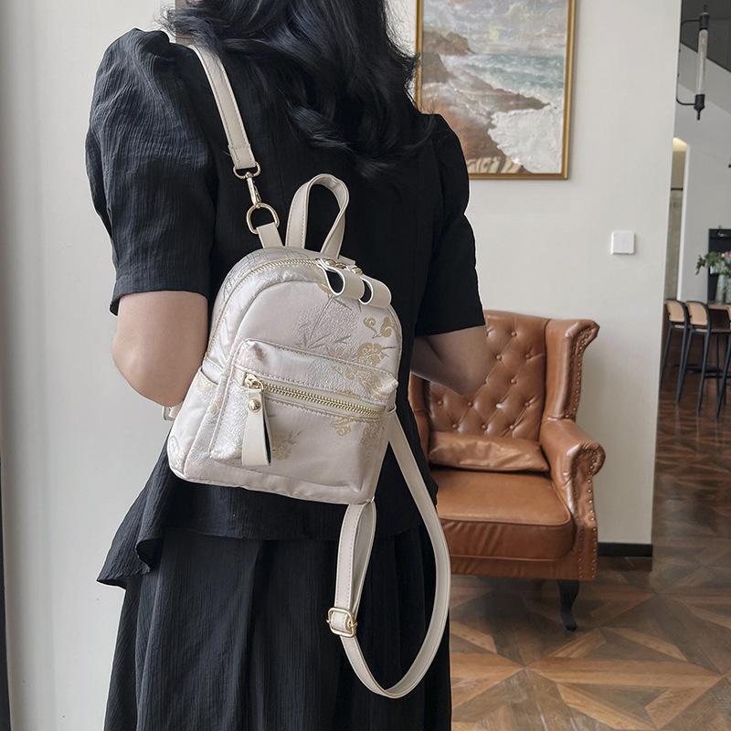 Small Niche Design Chinese Style Embroidered Flower Bag, New Fashionable Backpack for Women's Outdoor Travel, Small Backpack