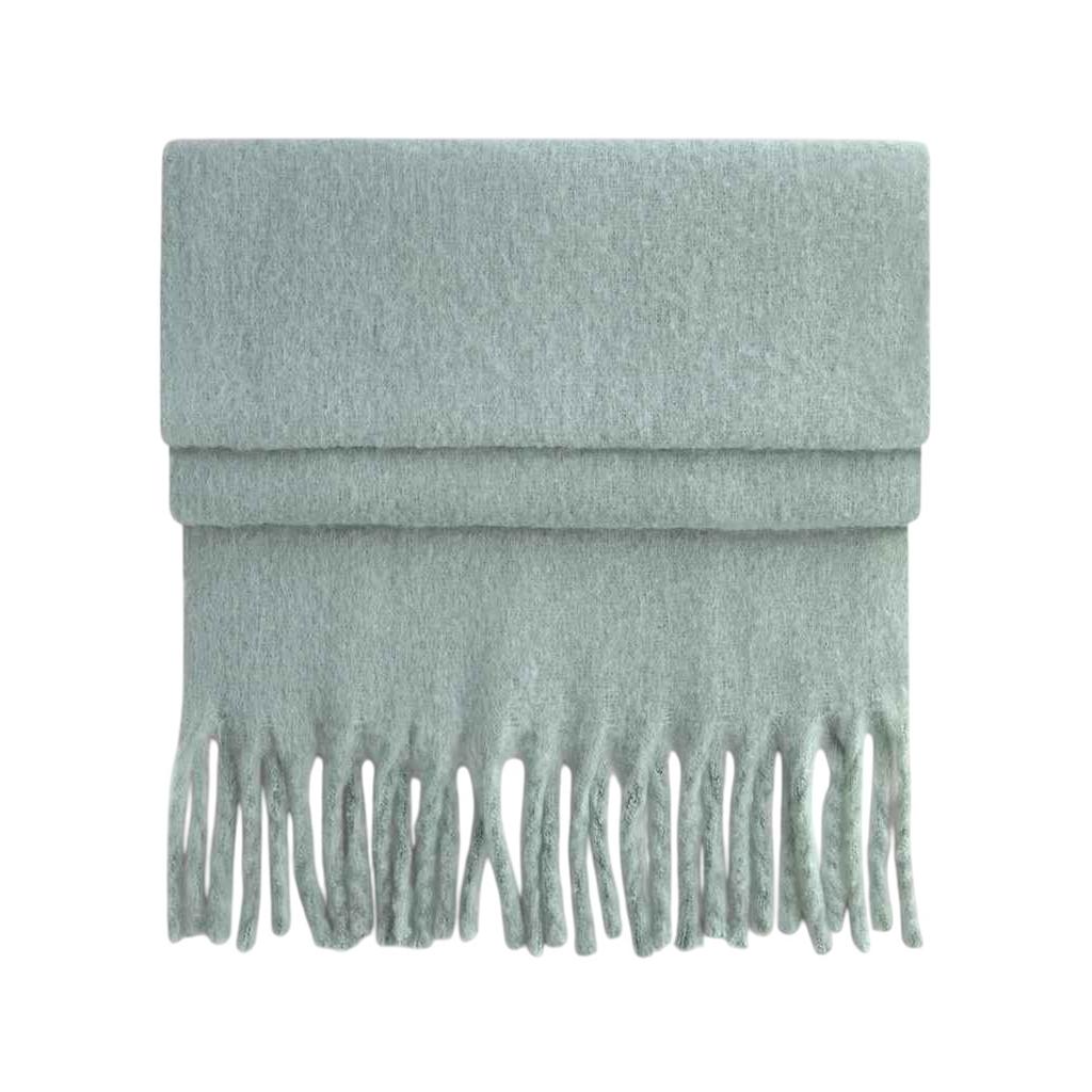 Beechfield Fluffy Scarf