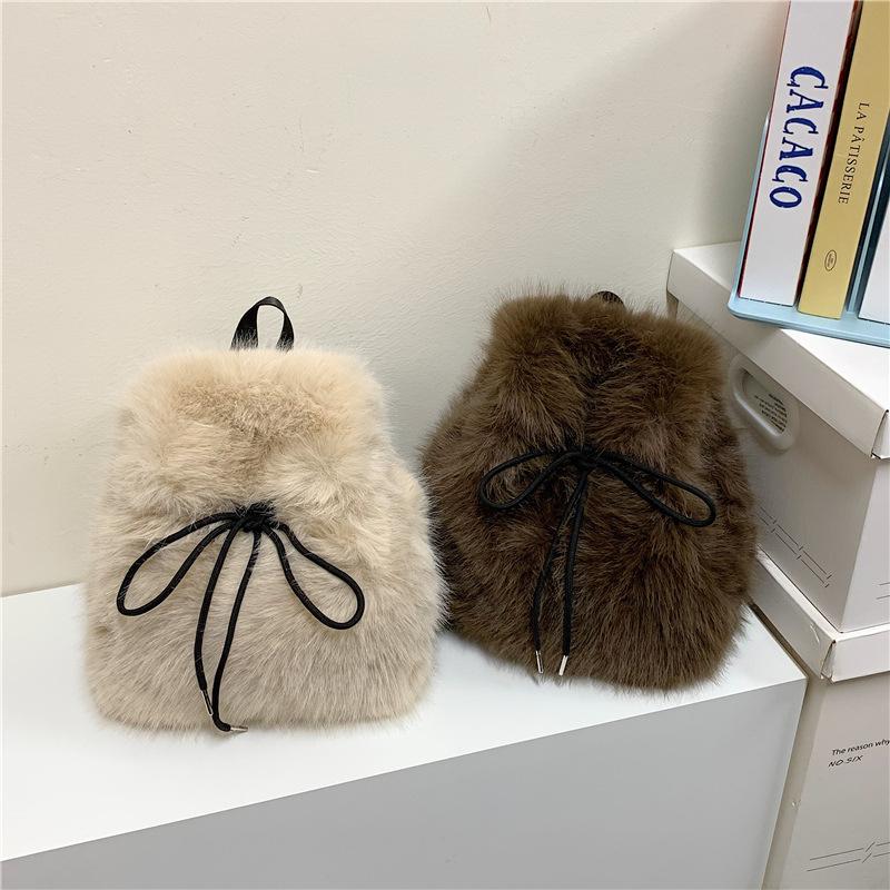 Schultasche neu modisch und süß Imitation Fuchsfell Plüschtasche Herbst und Winter Große Kapazität Plüschtasche Mittel und Groß Oberstufenschüler