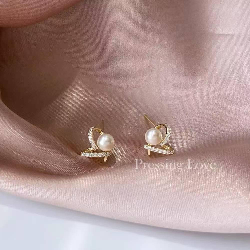 

Серьги-пусеты в форме сердца с французским жемчугом и цирконами для женщин - Элегантный подарок