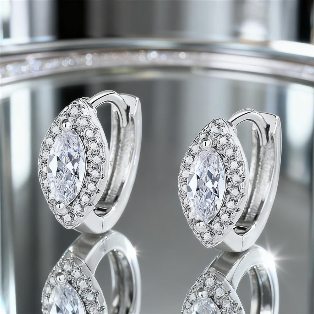 Милые женские серьги-кольца с белыми цирконами Винтажная мода Серебристый цвет Свадебные Для женщин