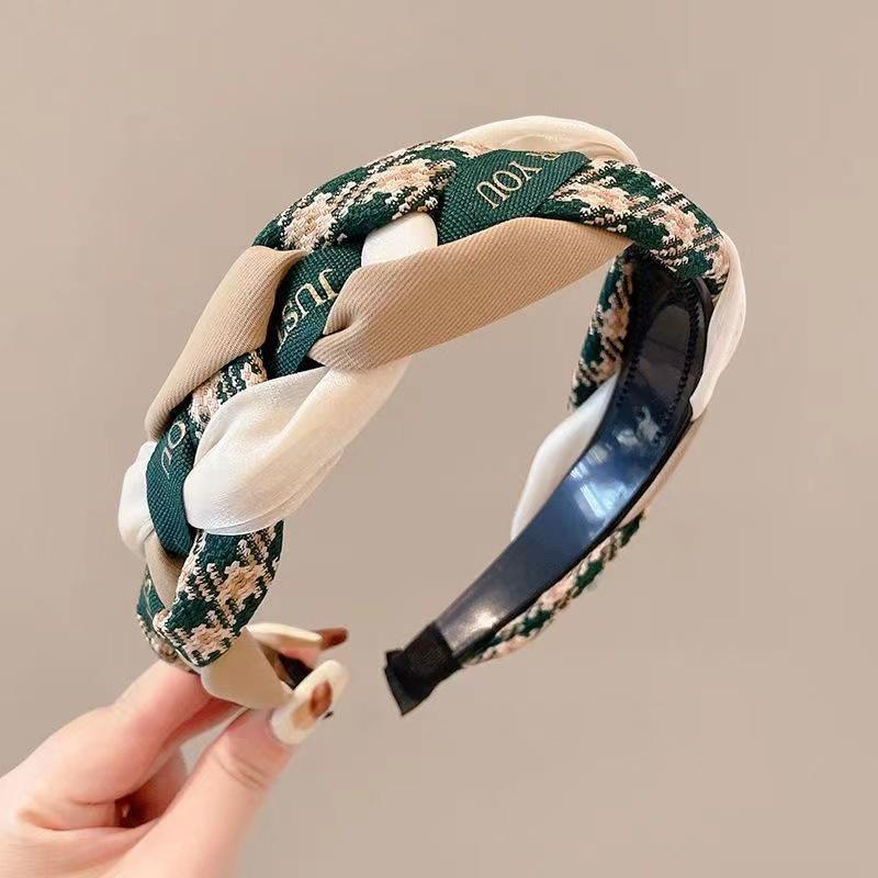 Women's Retro Korean Christmas Headband: High-End Autumn/Winter Hair Jewelry & Versatile Accessory