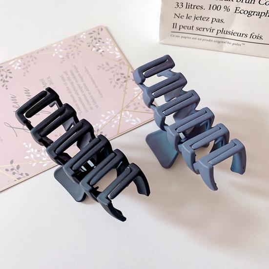 Head Clip Trendy Beautiful Strong Claw Large Size Eco-friendly Daily Styling Resin Solid Color Shark Clip Hair Accessories