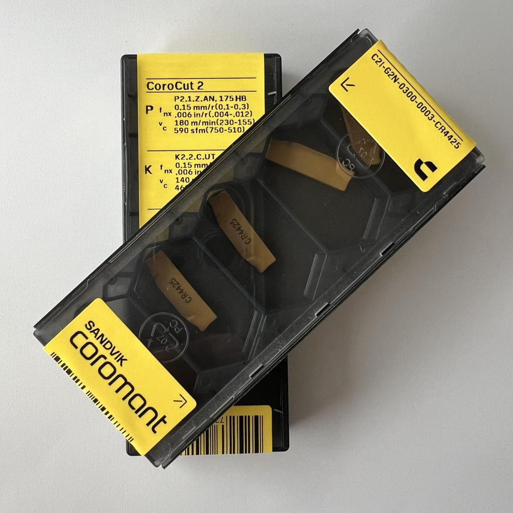 SANDVIK / C2I-G2N-0300-0003-CR 4425 / Original Swedish hard alloy blade 5 Pcs