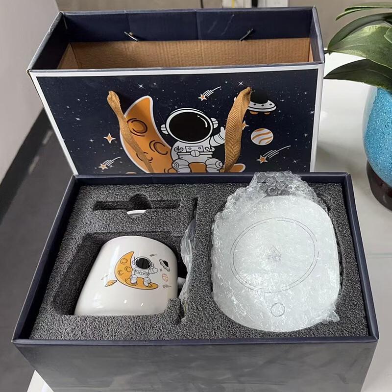 LISM Astronaut Heated Mug & Coaster Gift Set
