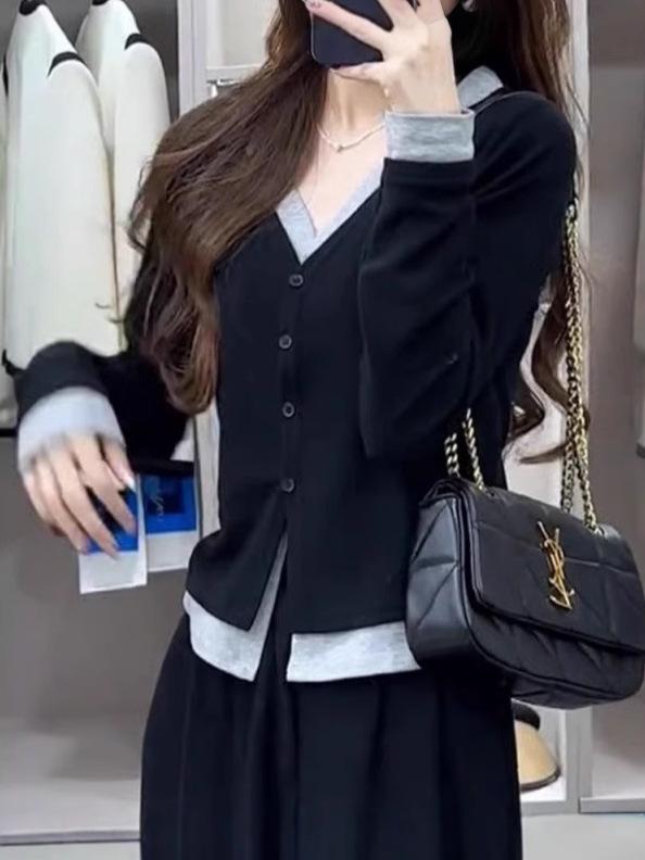 Women's Black V-Neck Fake Two-Piece Cardigan T-Shirt, Spring/Autumn Slim-Fit Style