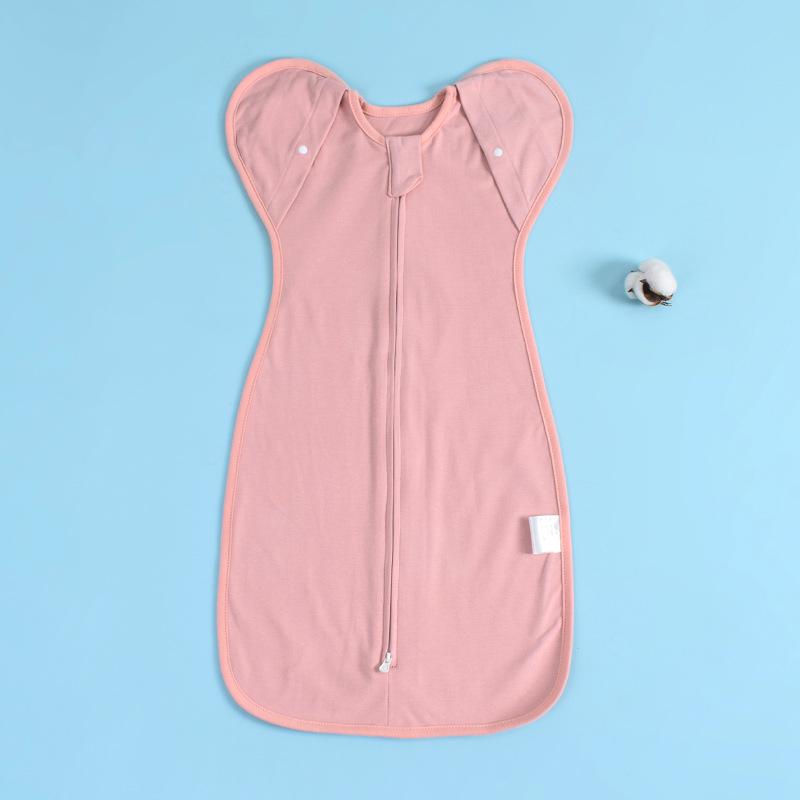 

Спальный мешок для новорожденных с защитой от испуга и эластичными рукавами M/64CM