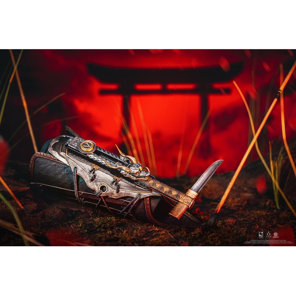 ASSaSSin S Creed SerieS 1 1 ASSaSSinS Creed  Naoe Hidden Blade Scale Replica