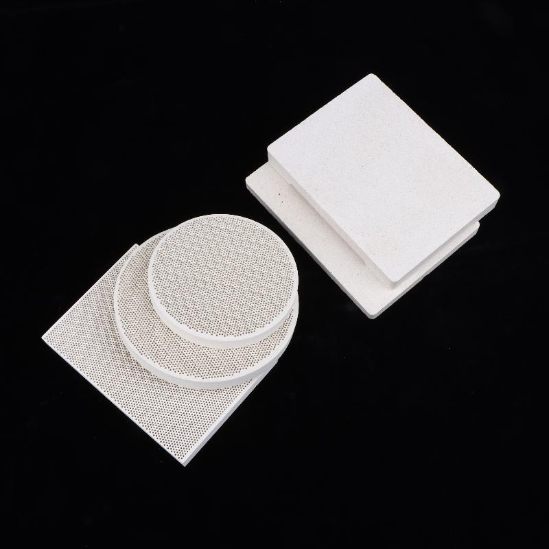 Plato de Cerámica Versátil Redondo/rectangular de Panal Para Quemadores Infrarrojos Asegura una Distribución Uniforme del Calor Para Uso en Hogar y al Aire Libre
