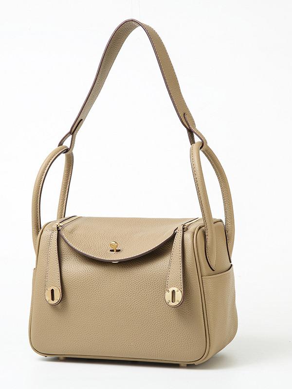 

2024 Genuine Leather Lindy Handbag: Stylish, Large-Capacity, First-Layer Cowhide Shoulder Bag for Women.