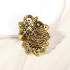 Elegant Flower Brooch Unique Lapel Pin Stylish Clothing Jewelry Sparkling Badge Suitable for Various Daily Party Wear