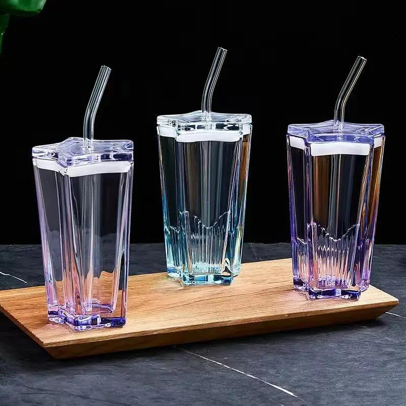 Bicchiere Tumbler con Cannuccia da 300 ml Bicchiere a Stella per Bevande con Cannuccia Bicchiere Pentagonale per Caffè Latte Succo Coperchio in Plastica A Prova di Perdite