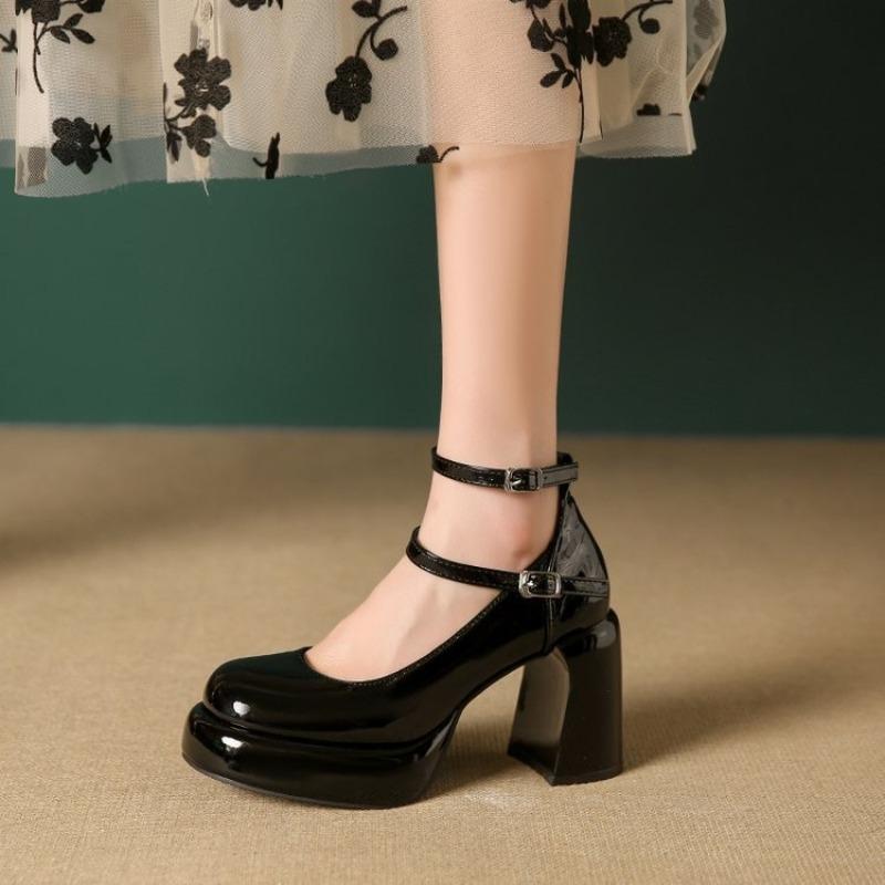 Red high heels women's new versatile skirt temperament thick heel Mary Jane single shoes