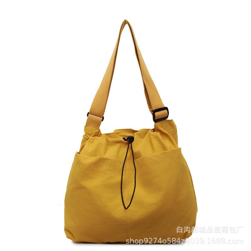 New Fashion Drawstring Shoulder Women's Bag Internet Celebrity Pleated Nylon Messenger Bag Korean Version Niche Casual Literary Tote Bag
